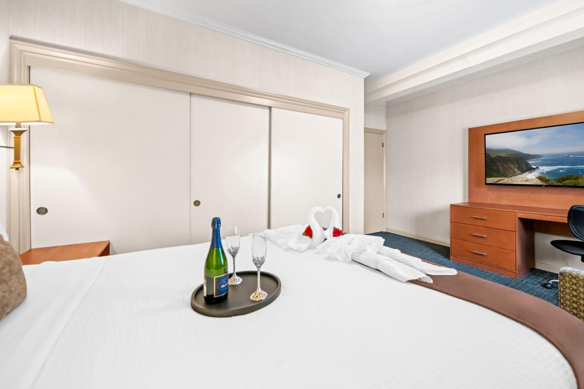 Hotel Western De Anza 3*