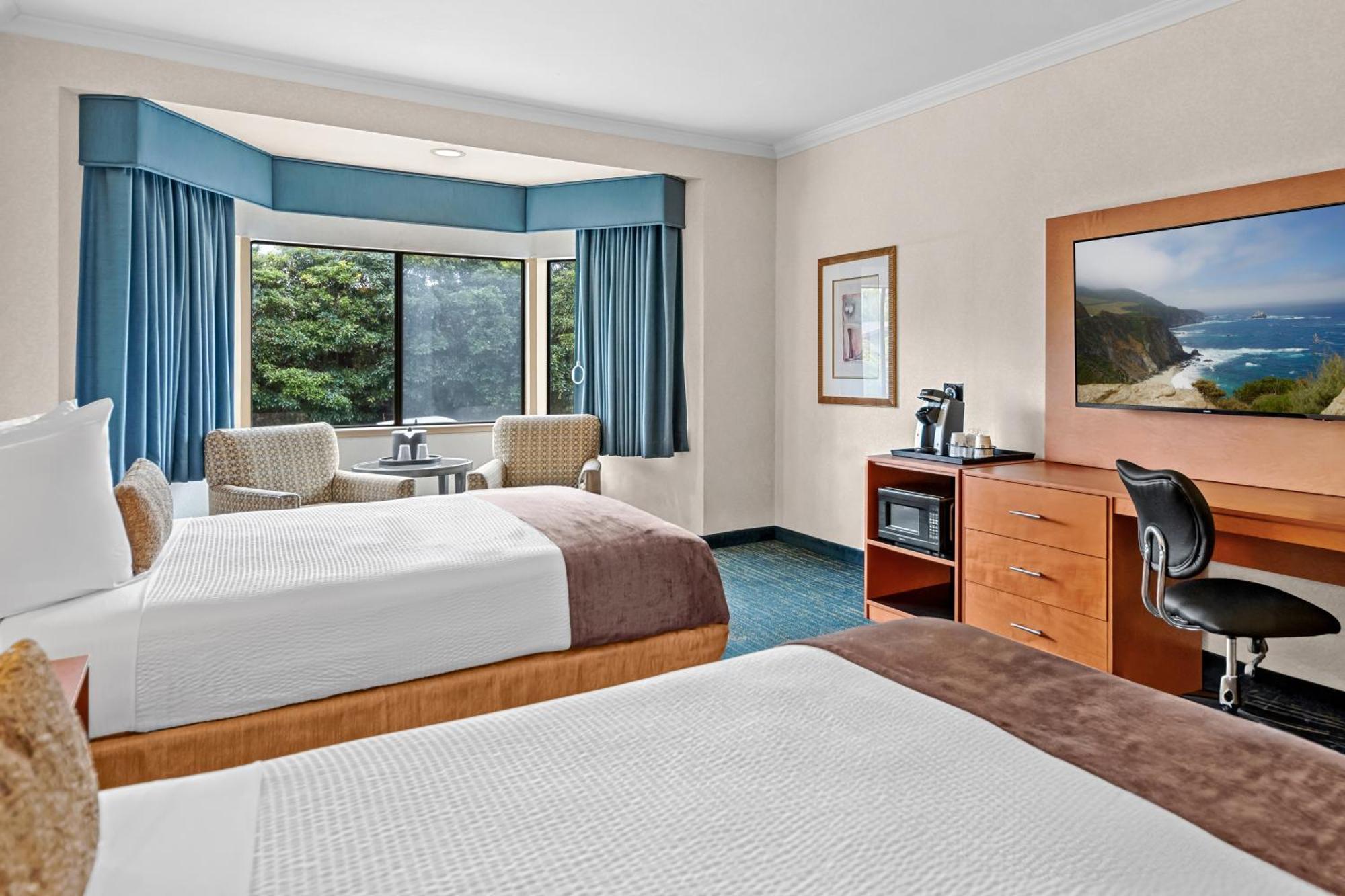 Western De Anza 3*