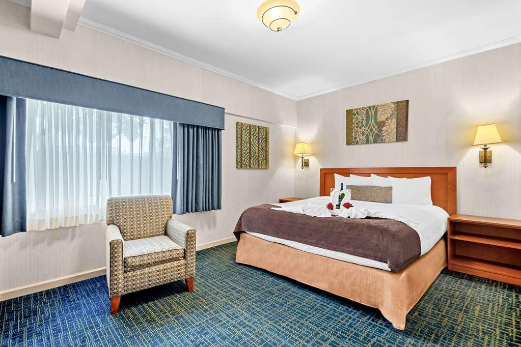 Western De Anza Hotel