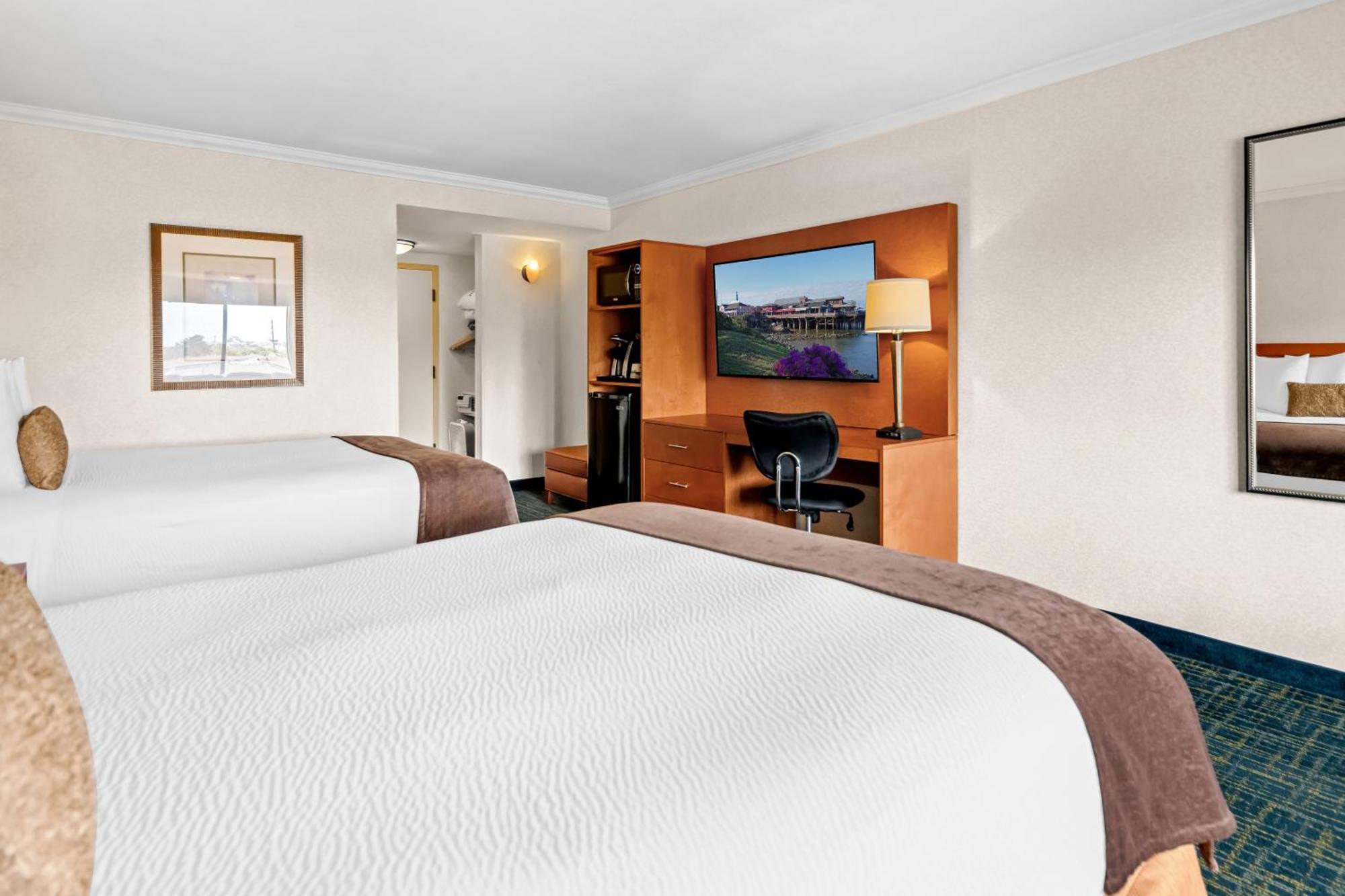 Best Western De Anza 3*